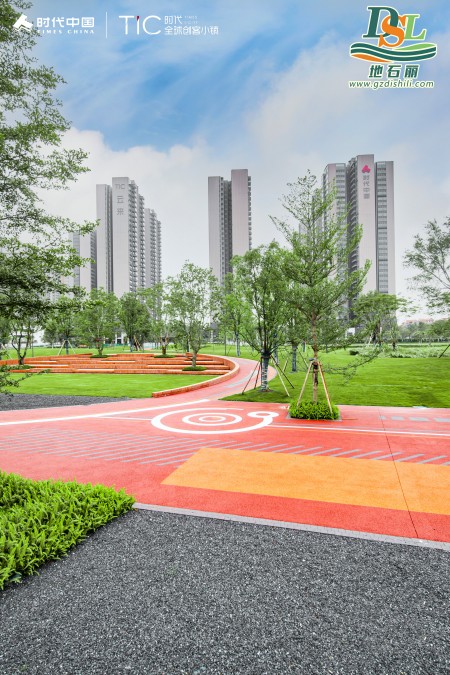 【彩色透水瀝青】城市的油畫棒，讓路面多彩起來