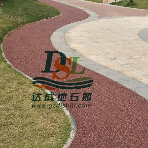 金地集團(tuán)虎門琥悅項(xiàng)目南、北區(qū)橡膠跑道膠粘石