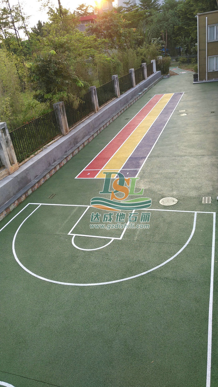 嶺南學院內(nèi)部幼兒園生態(tài)透水混凝土鋪裝案例