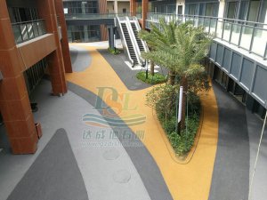 佳兆業(yè)金沙灣國(guó)際樂(lè)園彩色透水混凝土地坪